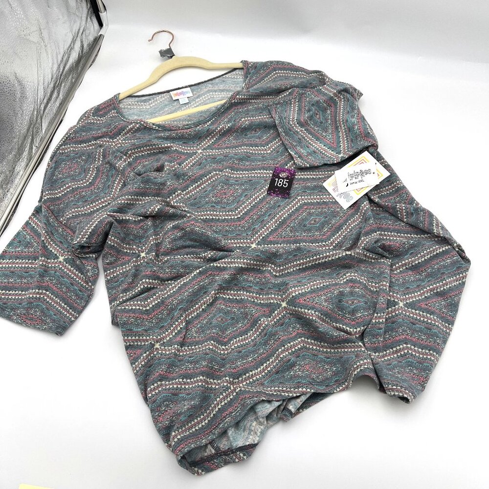 NWT LuLaRoe Irma Tunic - 2XL (24-26)